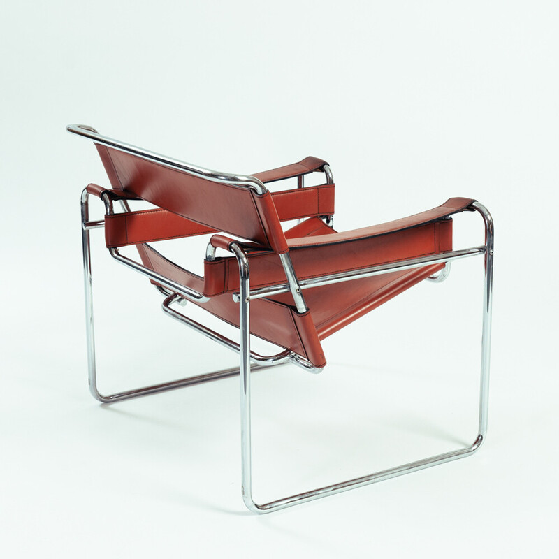 Poltrona vintage Wassily B3 di Marcel Breuer per Gavina