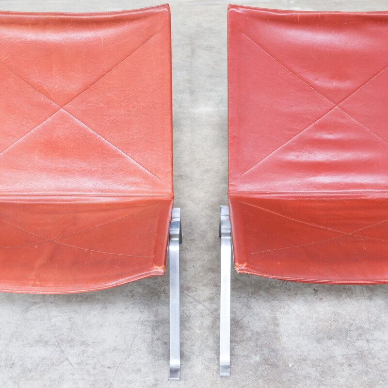 Pair of PK22 burgundy easychairs by Poul Kjaerholm for Fritz Hansen - 1980s