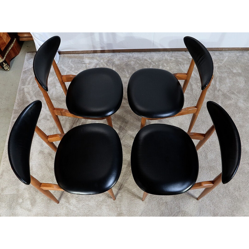 Set of 4 vintage chairs model " Unicorn " by Pierre Guariche for Baumann, 1960