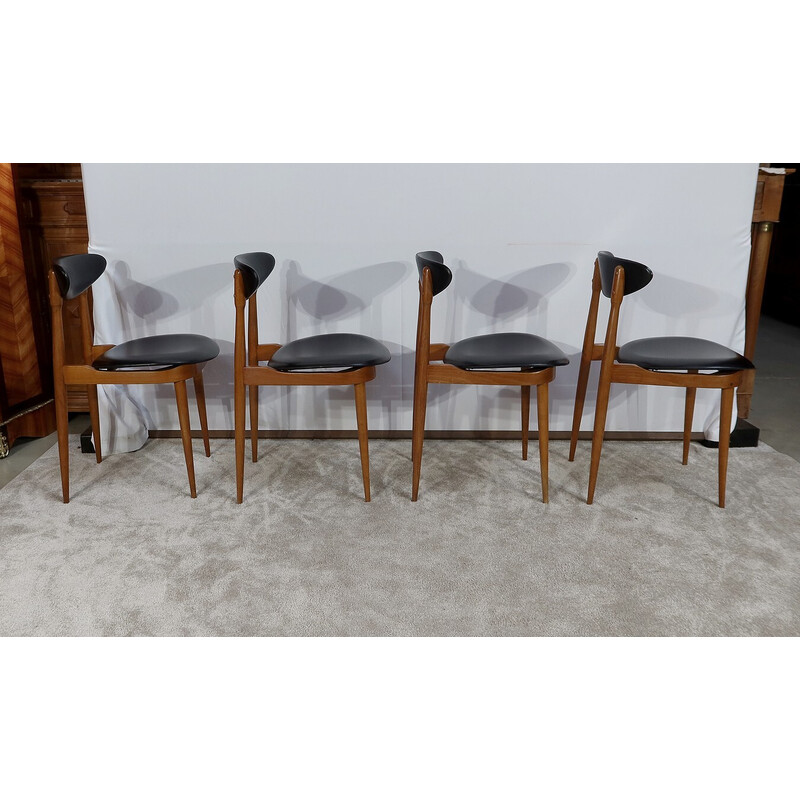 Set of 4 vintage chairs model " Unicorn " by Pierre Guariche for Baumann, 1960