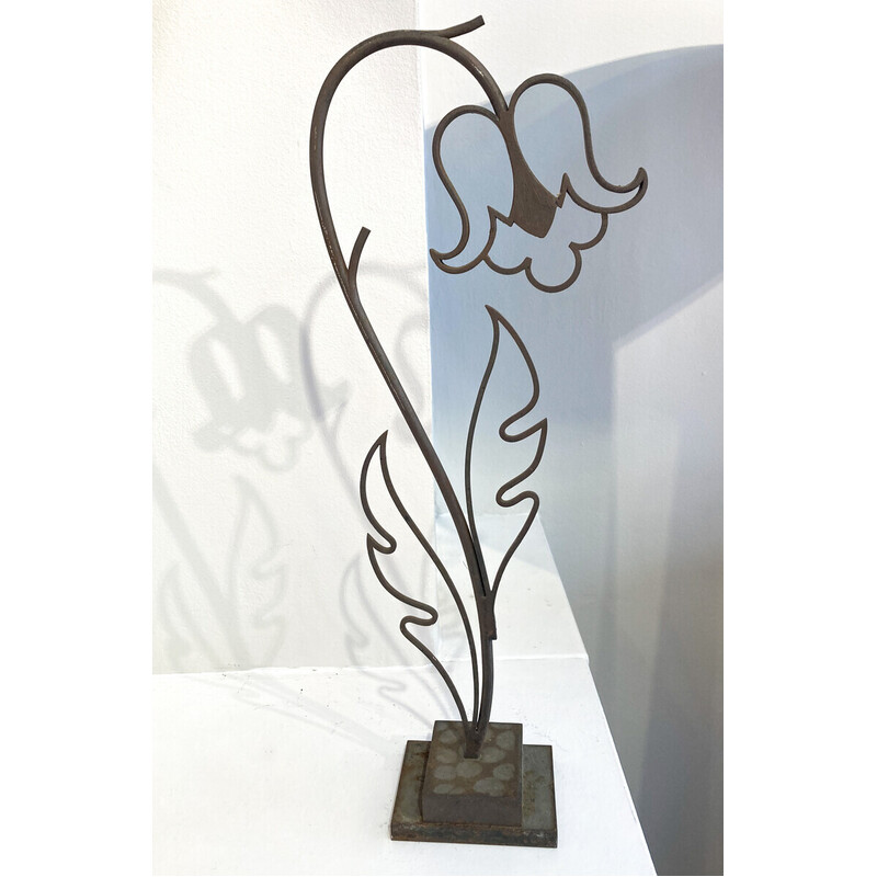 Sculpture de fleurs vintage en bronze