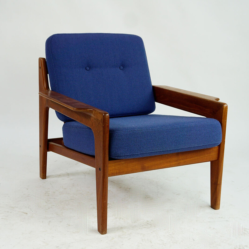 Sillón escandinavo vintage en teca y tela azul de A.W. Iversen para Komfort, 1960