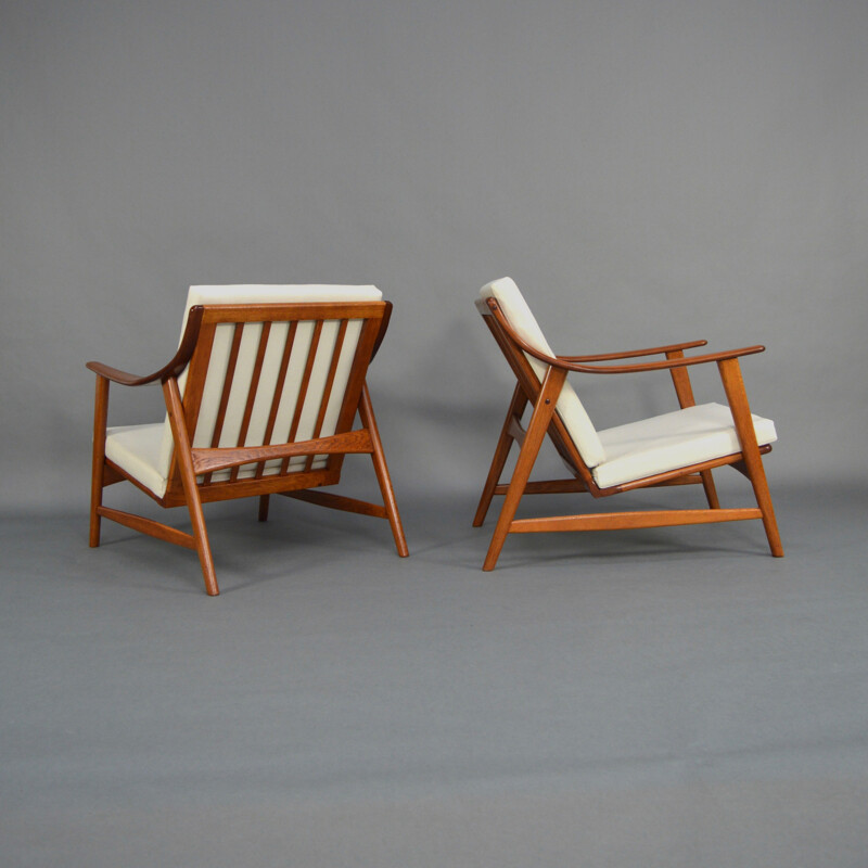 Pair of white teak armchairs by Arne Hovmand Olsen for Mogens Kold - 1950s