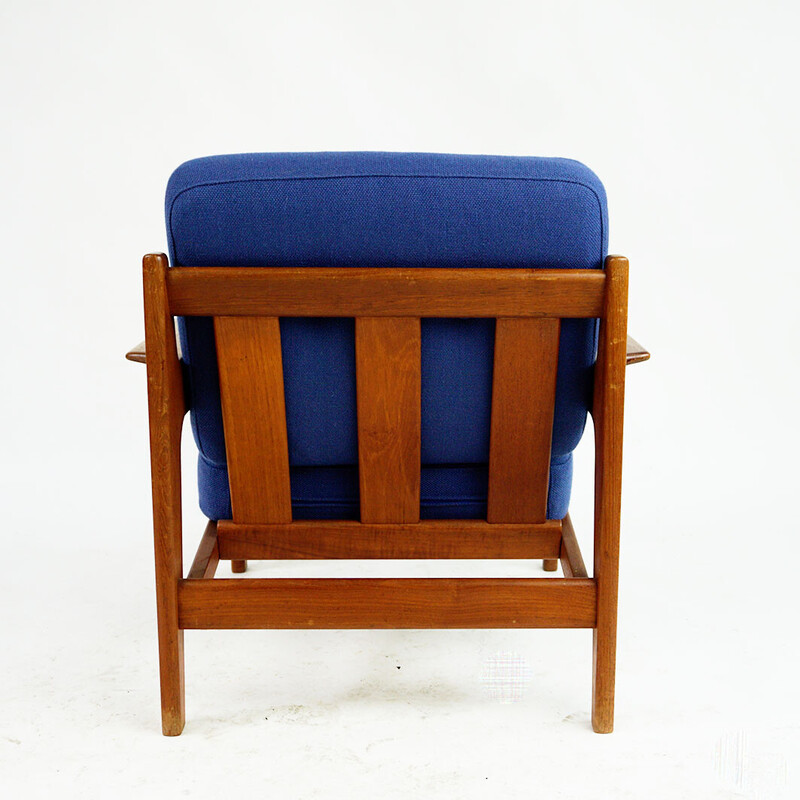 Vintage Scandinavische fauteuil in teakhout en blauwe stof van A.W. Iversen voor Komfort, 1960