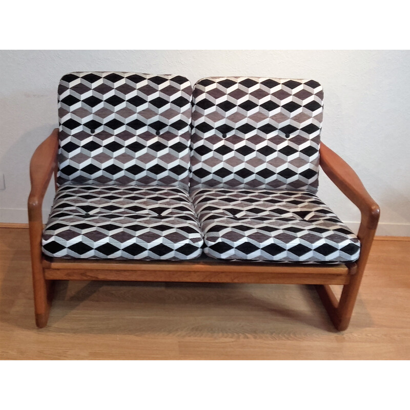 Canapé convertible scandinave recouvert de tissu à motifs géométriques - 1960 