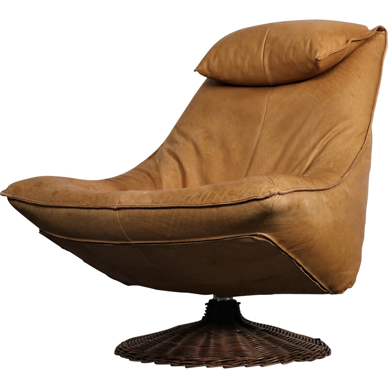 Vintage Delantra leather armchair