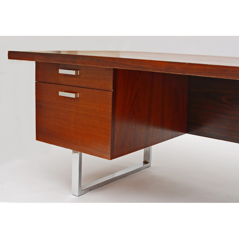 Rosewood desk by Trevor Chinn for Gordon Russel - 1970s