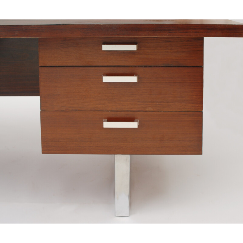 Rosewood desk by Trevor Chinn for Gordon Russel - 1970s