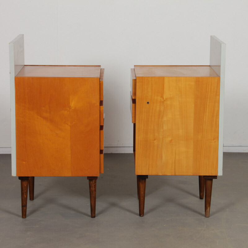 Par de mesas de cabeceira de madeira vintage, 1960