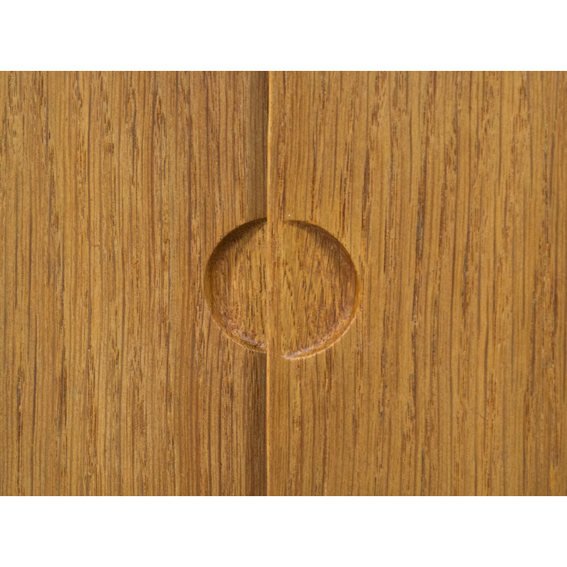Tablero alto vintage de madera de roble con puerta corredera de Poul Cadovius para Cado, Dinamarca Años 60