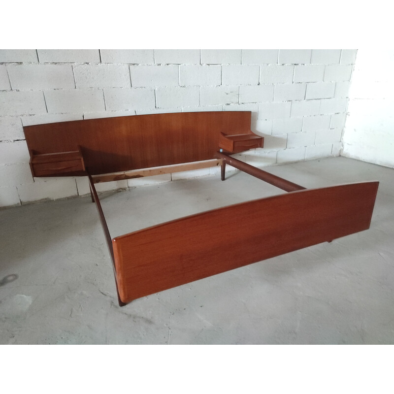 Letto scandinavo vintage in teak