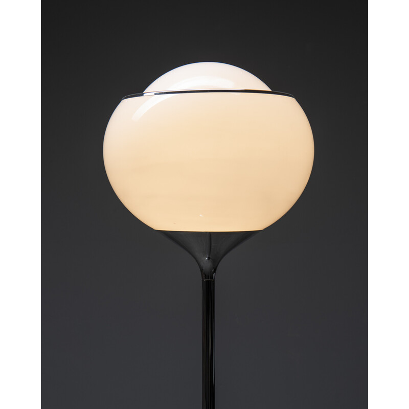 Vintage 'Bud Grande' floor lamp by Harvey Guzzini for IGuzzini, Italy 1960