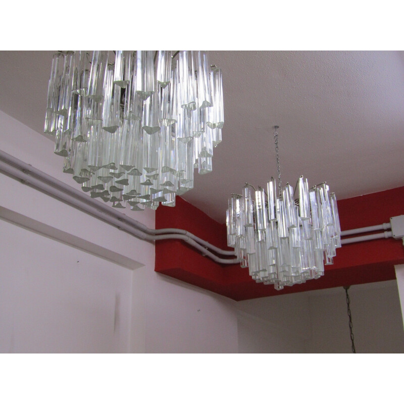 Pair of vintage Venini trilobed chandeliers, 1970