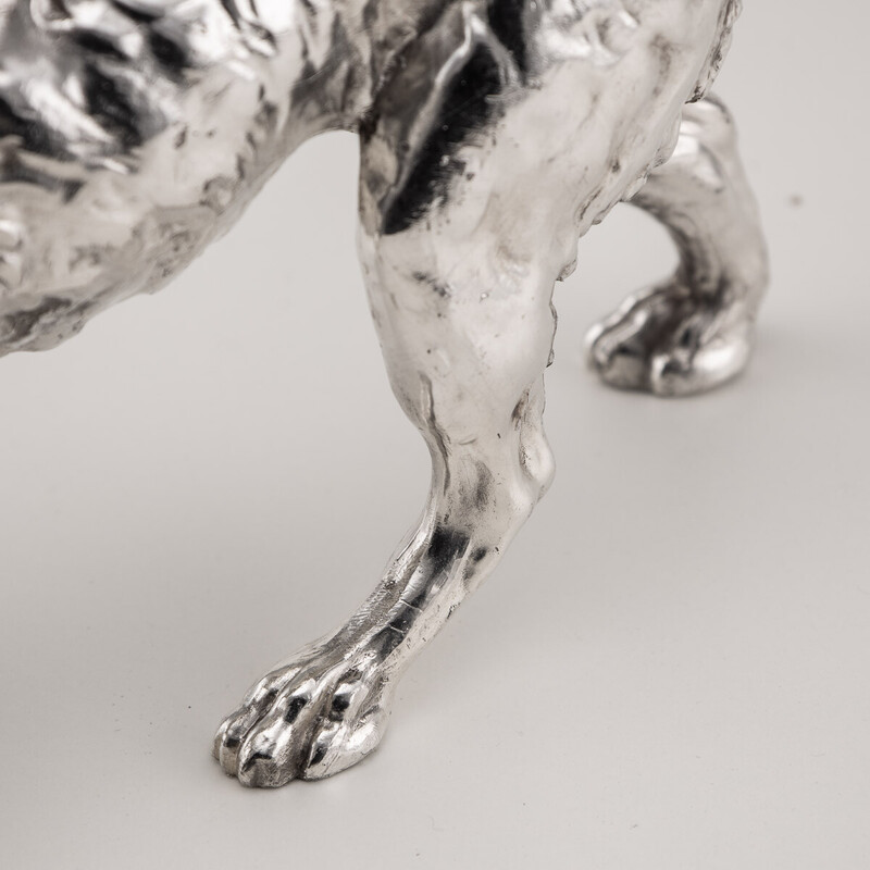 Statua d'epoca in argento di un cane da riporto, 1920