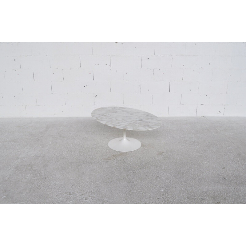 Table basse en marbre de Eero Saarinen pour Knoll International - 1970