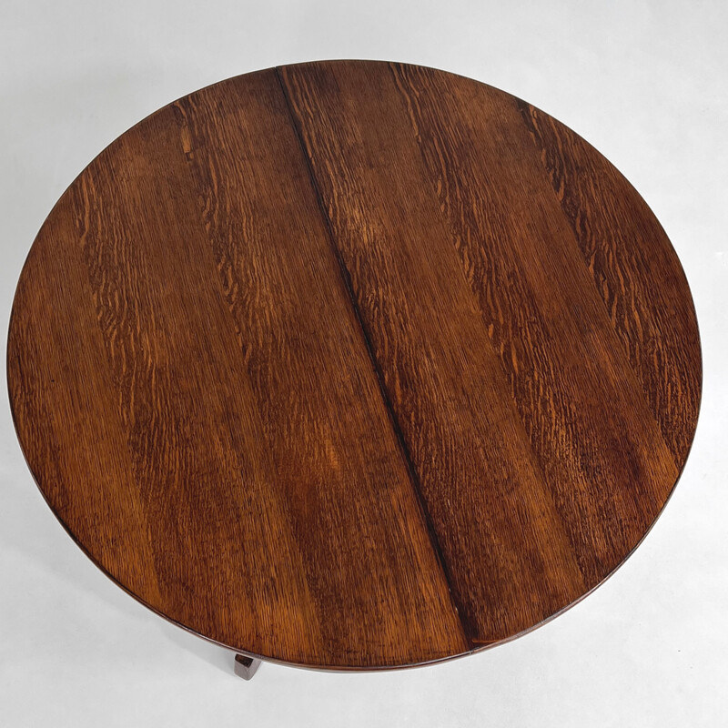 Vintage round and extendable oakwood table, 1950