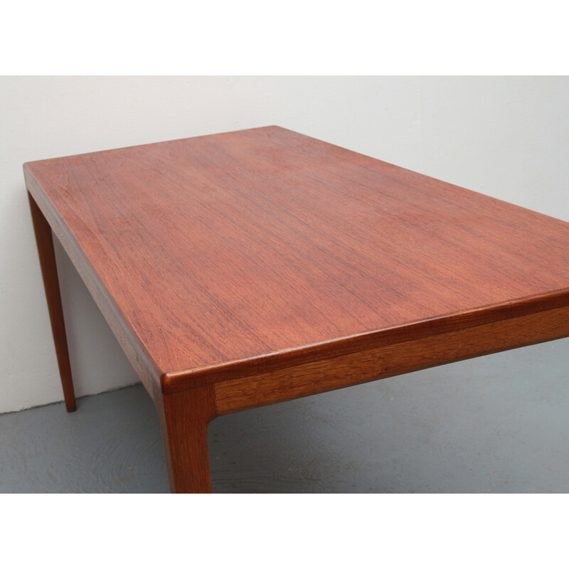 Vintage scandinavian coffee table in teak, 1960s