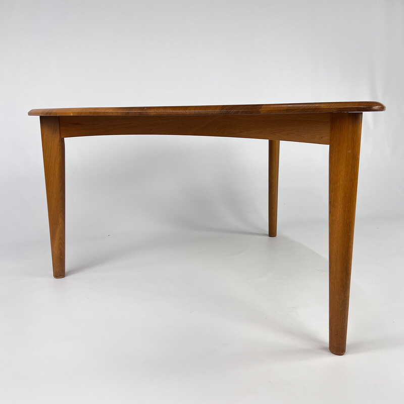 Mesa de comedor vintage de roble macizo, Francia 1960