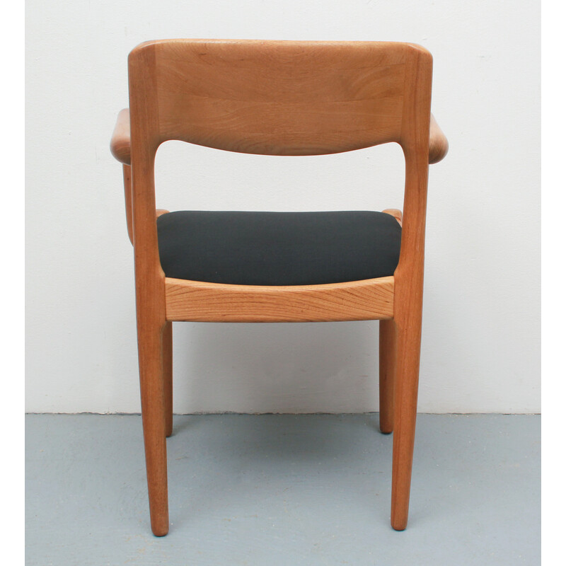 Vintage armchair in oakwood and fabric by Juul Kristensen, Denmark 1970s