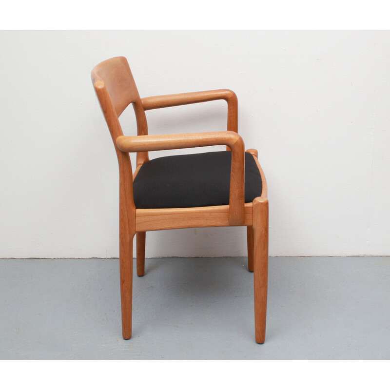 Vintage armchair in oakwood and fabric by Juul Kristensen, Denmark 1970s