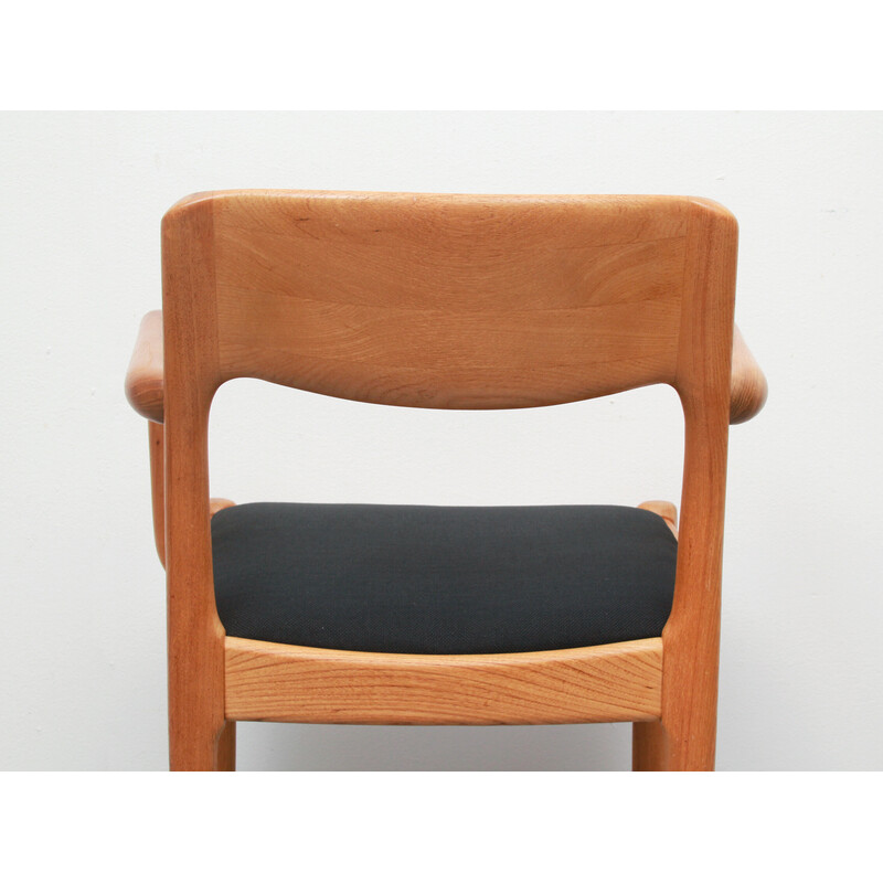 Vintage armchair in oakwood and fabric by Juul Kristensen, Denmark 1970s