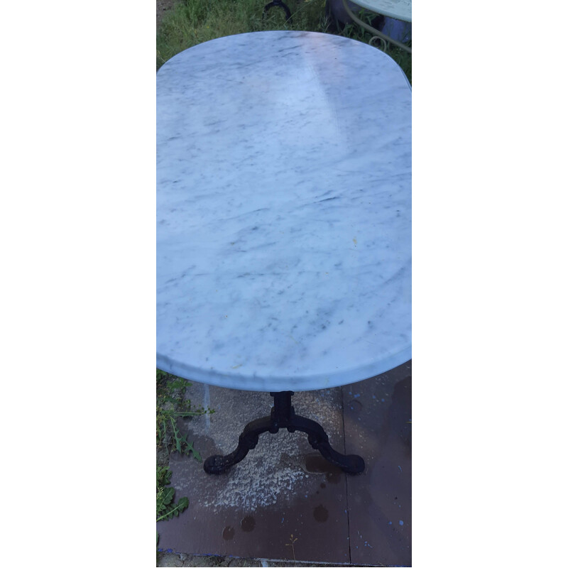 Mesa bistrô oval de mármore vintage