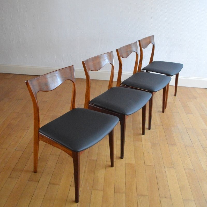 Suite de quatre chaises scandinaves - 1960