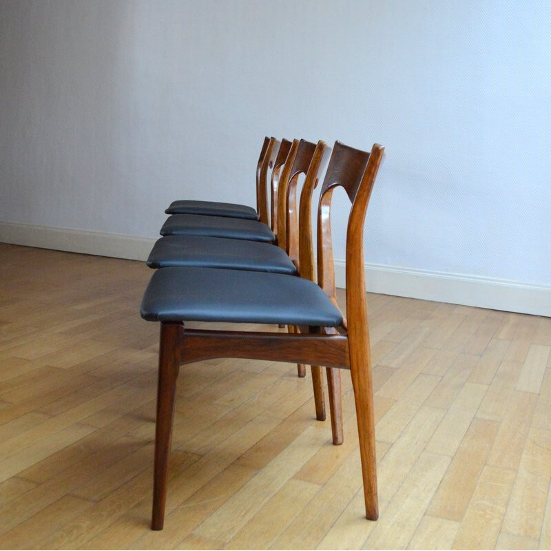 Suite de quatre chaises scandinaves - 1960