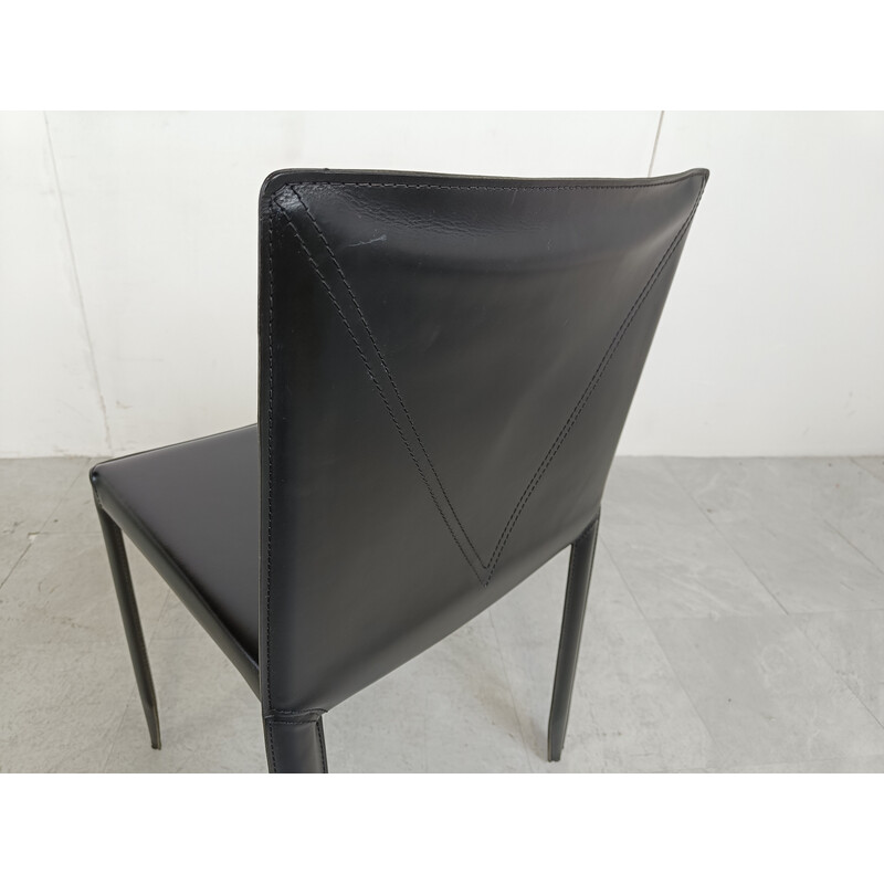 Ensemble de 6 chaises vintage en cuir noir par Cattelan, Italie 1980