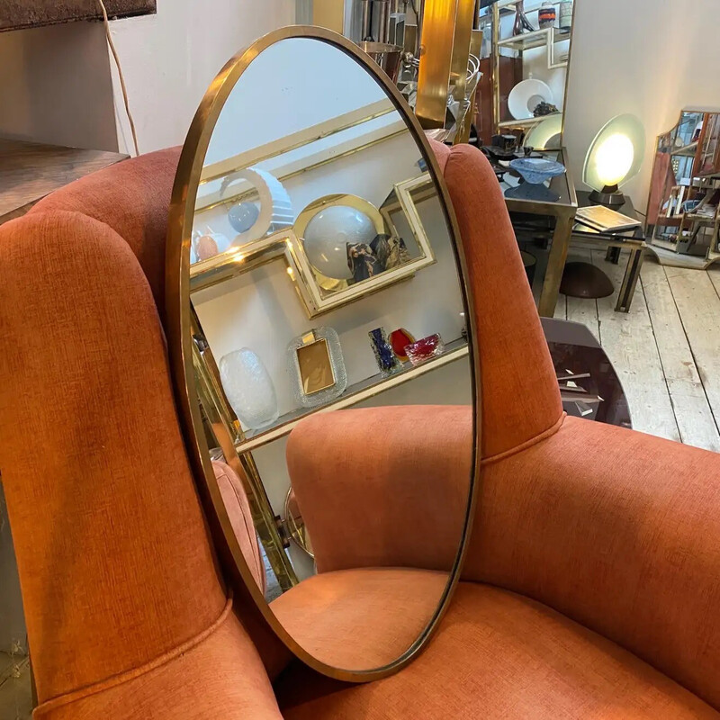Vintage oval wall mirror in solid brass, 1950