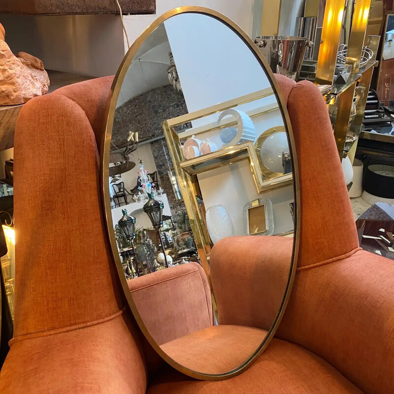 Vintage oval wall mirror in solid brass, 1950