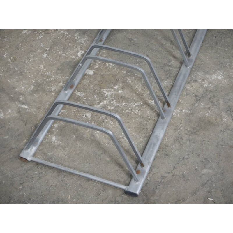 Vintage bike rack 6 places in grey iron