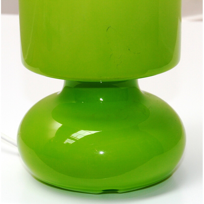Lámpara de mesilla de noche vintage de cristal verde de Ikea, 1980