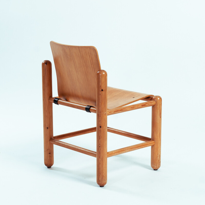 Coppia di sedie vintage in legno di pino e compensato, anni '70
