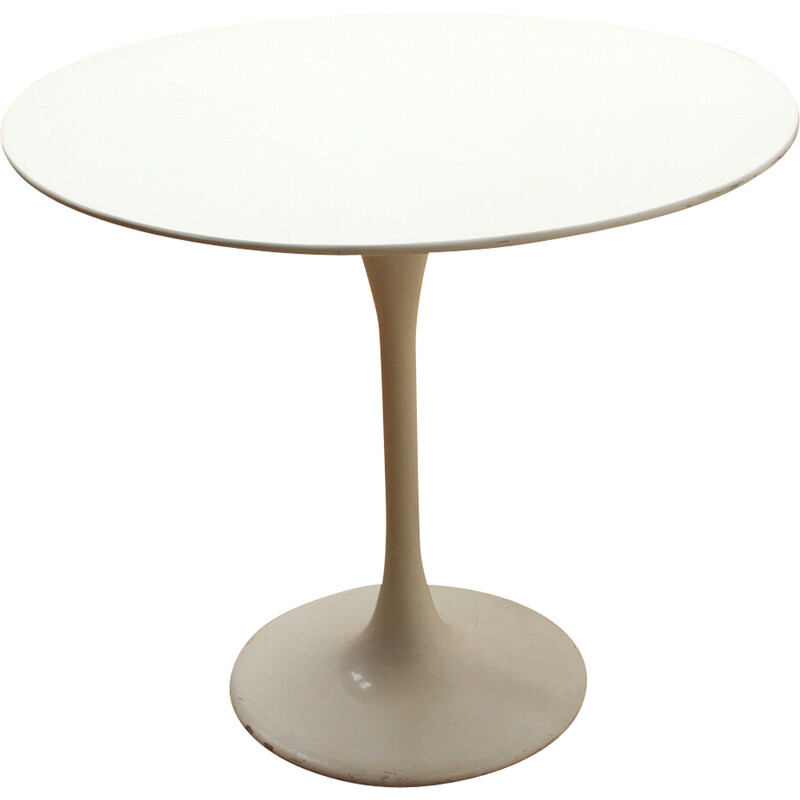 Mesa de jantar tulipa vintage em metal da Knoll