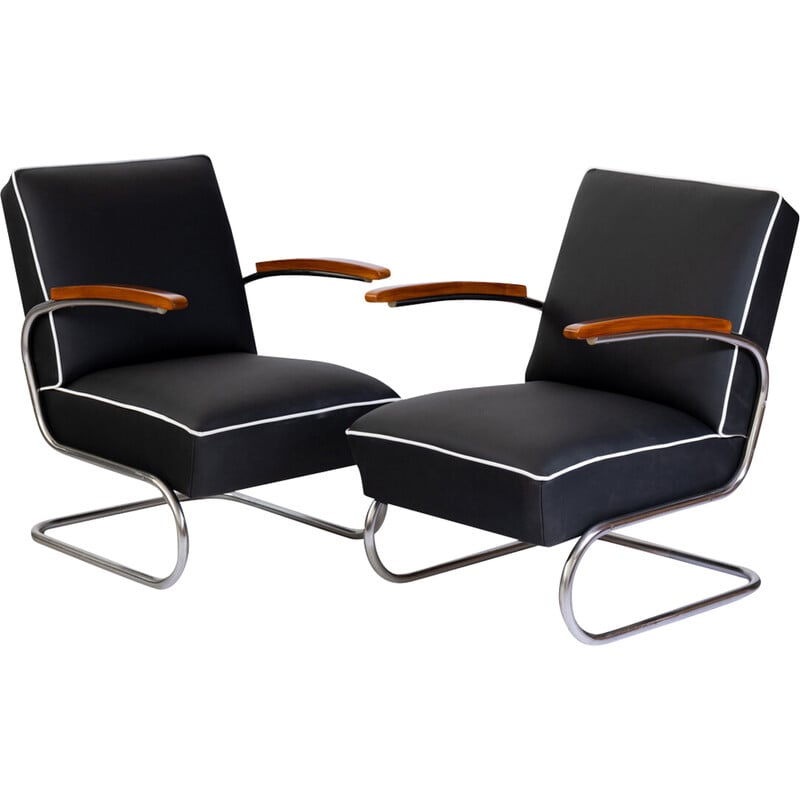 Pair of vintage Bauhaus chrome steel and cowhide cantilever armchairs, 1930