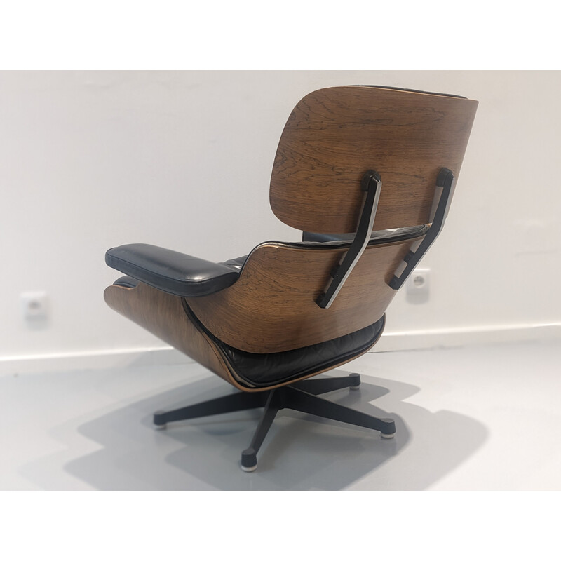 Vintage fauteuil en voetenbank van Eames voor Mobilier internationale, 1980