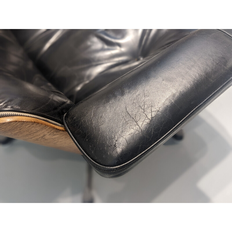 Vintage fauteuil en voetenbank van Eames voor Mobilier internationale, 1980