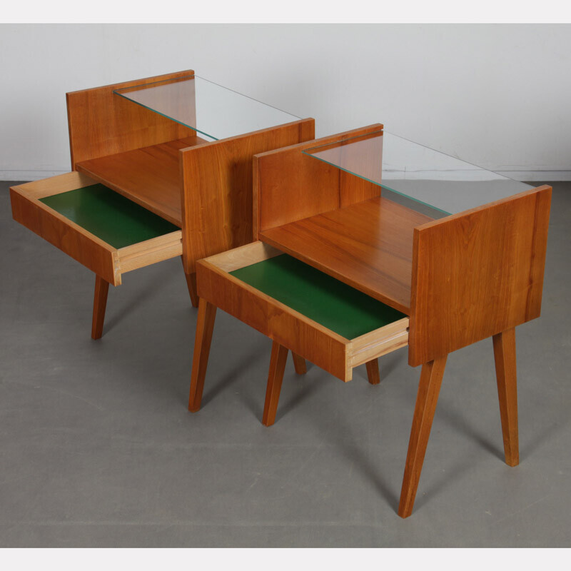 Paire de tables de nuit vintage par Zapadoslovenske Nabytkarske Zavody, 1960