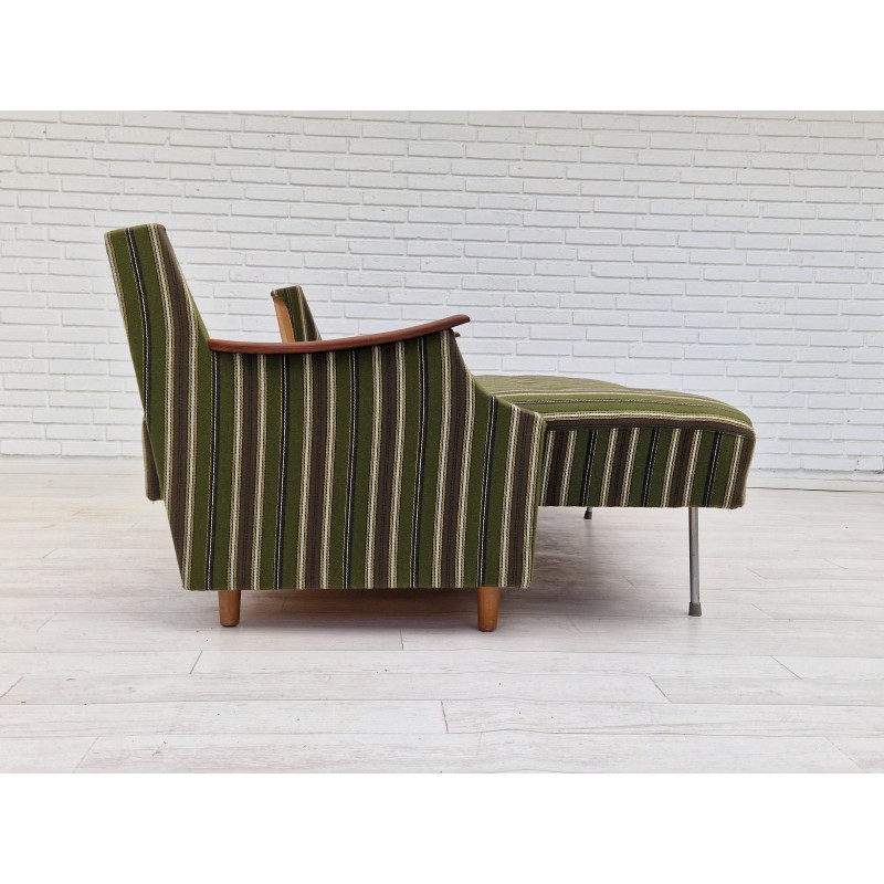 Dänisches 3-Sitzer-Schlafsofa, 1960er Jahre, gefaltet