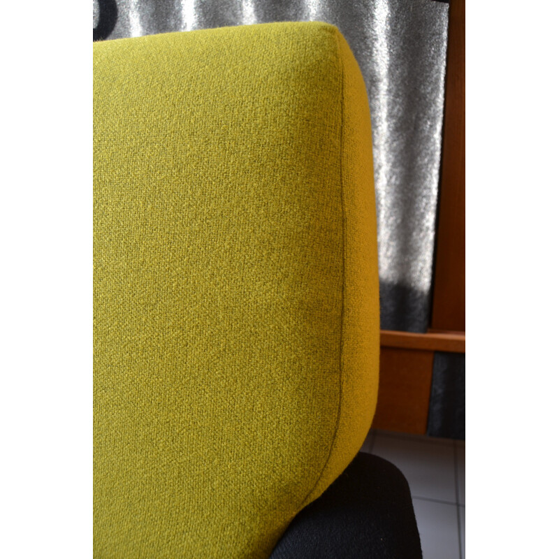 Fauteuil jaune modèle Lady par Marco ZANUSO édition Arflex- 1950