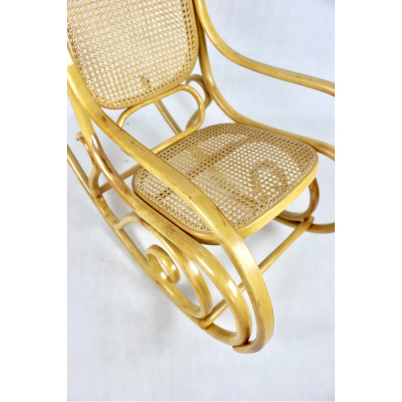 Vintage natural wood rocking chair by Michael Thonet, 1980s