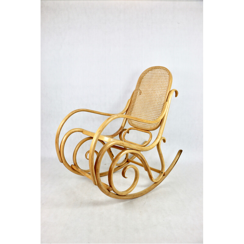 Vintage natural wood rocking chair by Michael Thonet, 1980s