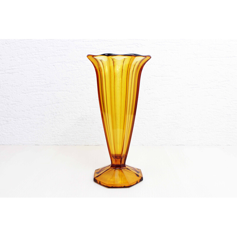 Vaso vintage in vetro ambrato Art Déco, 1930