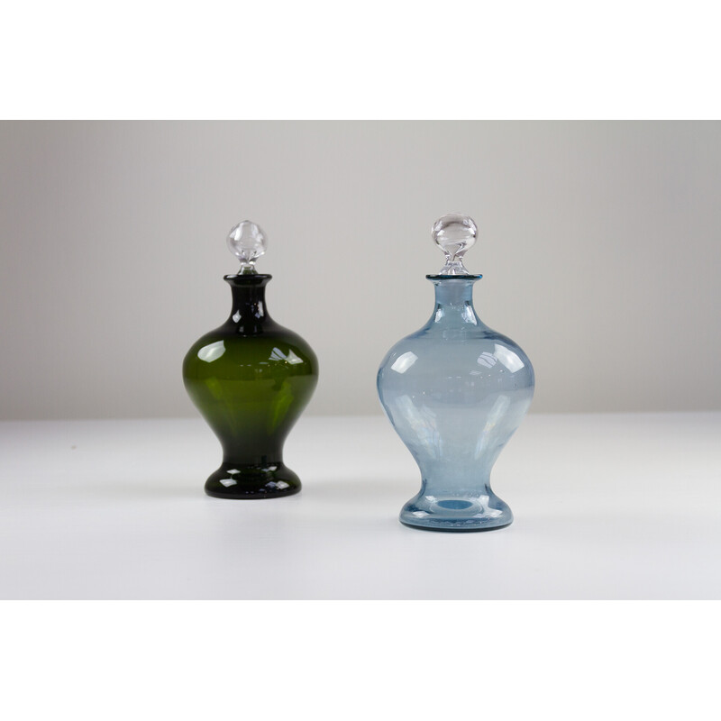 Coppia di decanter danesi d'epoca in vetro Art Déco blu e verde, anni '30