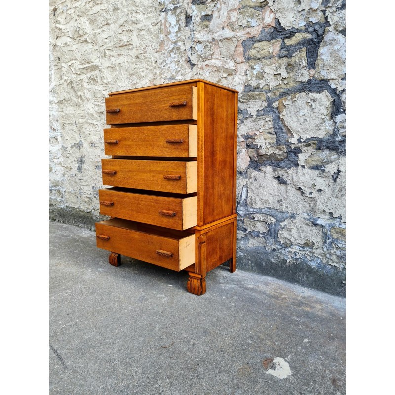 Vintage oakwood chest of 5 drawers