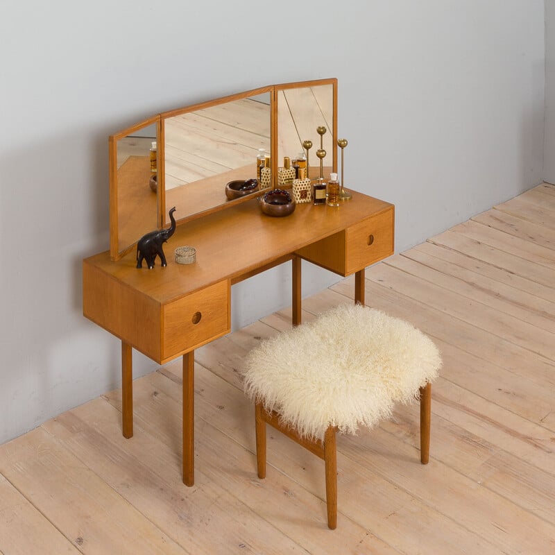 Vintage oakwood N°40 dressing table by Kai Kristiansen for Aksel Kjersgaard, 1960