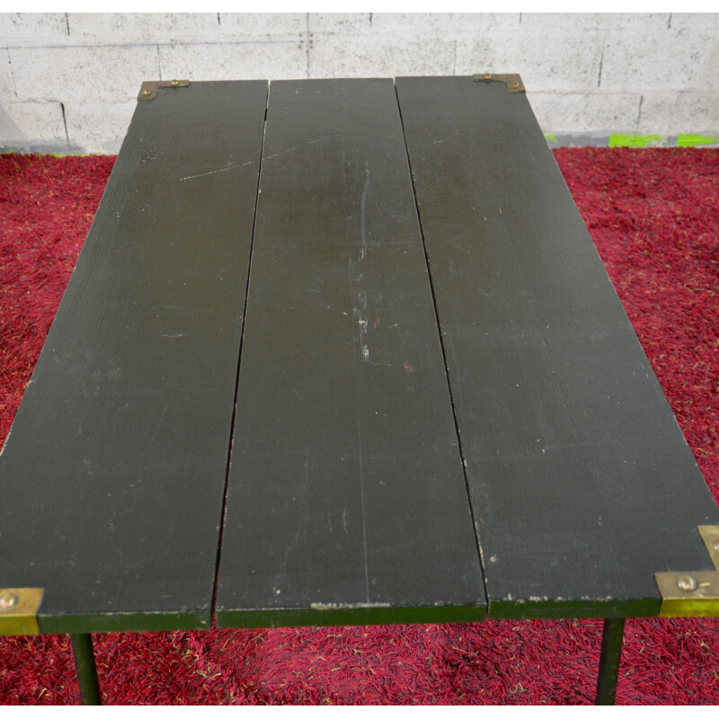Table à repas noire en bois et en métal de Jacques Adnet - 1950