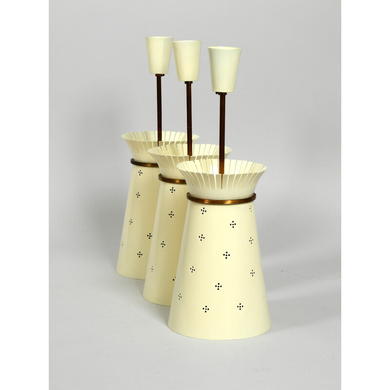 Set di 3 lampade a sospensione coniche vintage in metallo traforato di Arredoluce, Italia