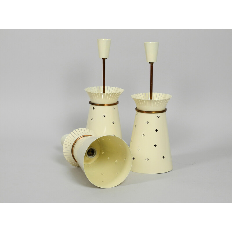 Set van 3 vintage conische hanglampen in geperforeerd metaal van Arredoluce, Italië
